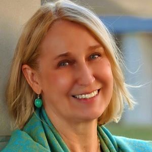 Meet your Posher, Deborah